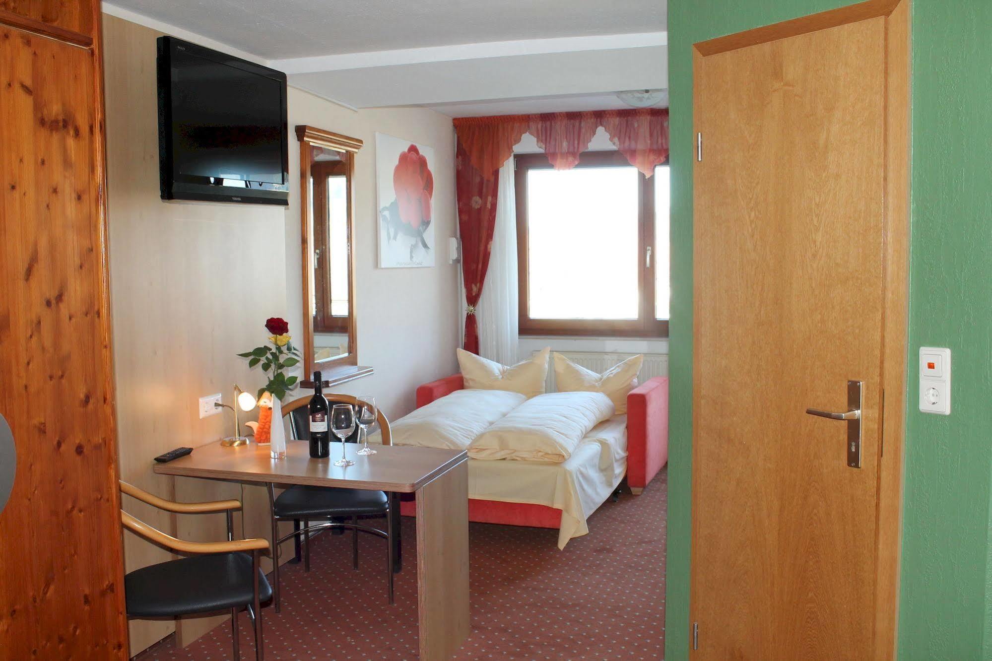 אוברקירש Deva Hotel Renchtalblick מראה חיצוני תמונה
